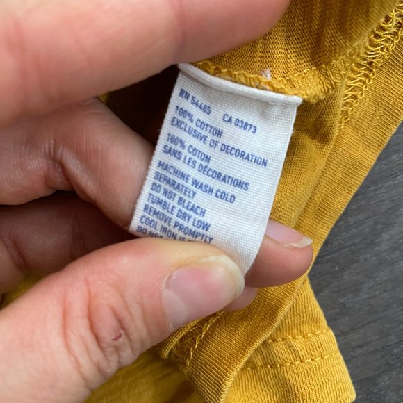 American Eagle Mustard "Athletic Fit" V-Neck Cotton Short-Sleeve T-Shirt - Picture 3 of 8